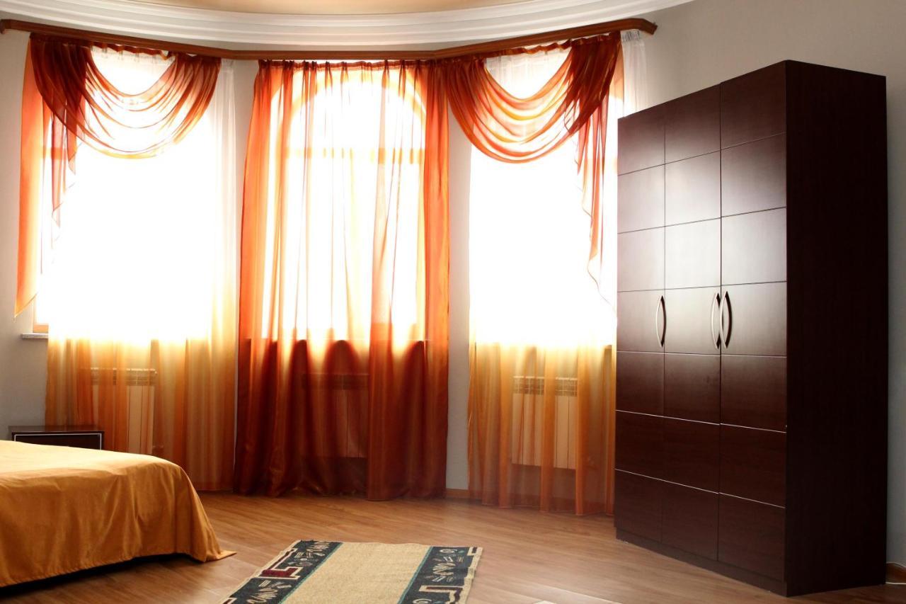 Golden Apricot Bed & Breakfast Ghiumri Exterior foto