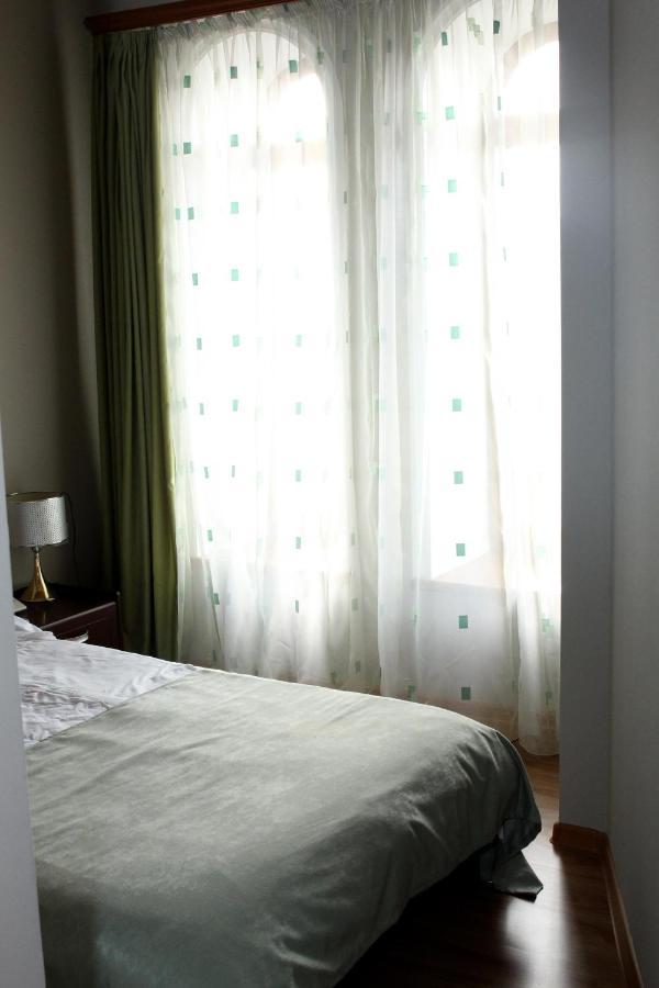 Golden Apricot Bed & Breakfast Ghiumri Exterior foto